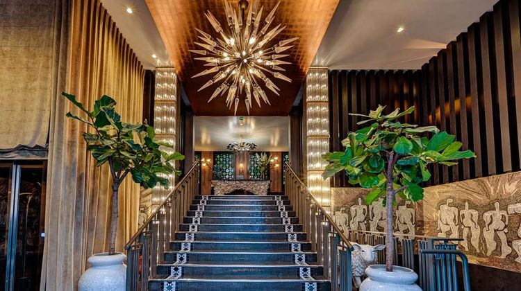 The One Alma Paris Lobby