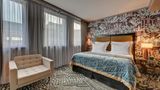 <b>The One Alma Paris Room</b>. Images powered by <a href="https://iceportal.shijigroup.com/" title="IcePortal" target="_blank">IcePortal</a>.