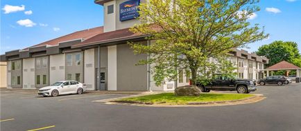 Baymont by Wyndham Batavia - Darien Lake Exterior
