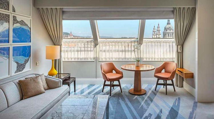 Al Habtoor Palace Suite
