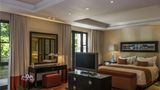 Mantis No5 Boutique Art Hotel Room