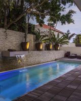 Mantis No5 Boutique Art Hotel