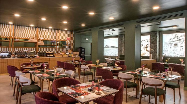 Mercure Roma Centro St John Restaurant