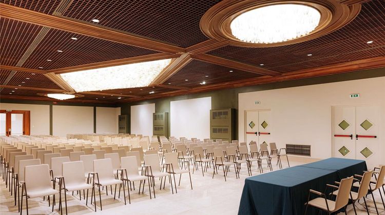 Movenpick Hotel Bari Meeting