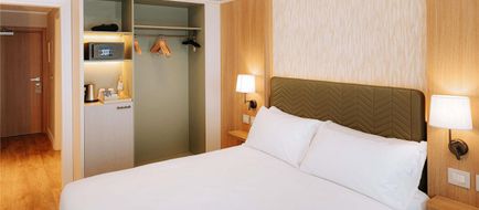 Movenpick Hotel Bari Room