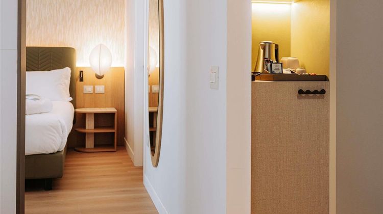 Movenpick Hotel Bari Room