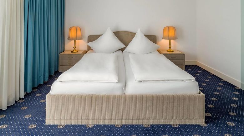 <b>Aspire Oldenburg Suite</b>. Images powered by <a href="https://iceportal.shijigroup.com/" title="IcePortal" target="_blank">IcePortal</a>.