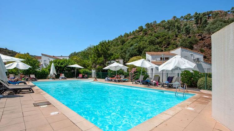Comfort Aparthotel Mandelieu la Napoule Pool