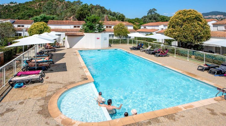 Comfort Aparthotel Mandelieu la Napoule Pool