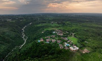 Gaj Resort, Radisson Individuals