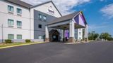 <b>Spark by Hilton Grain Valley Kansas City Exterior</b>. Images powered by <a href="https://iceportal.shijigroup.com/" title="IcePortal" target="_blank">IcePortal</a>.
