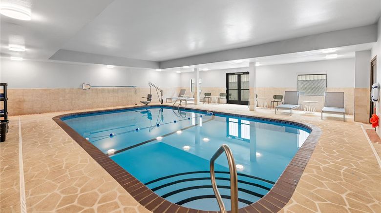 <b>Spark by Hilton Grain Valley Kansas City Pool</b>. Images powered by <a href="https://iceportal.shijigroup.com/" title="IcePortal" target="_blank">IcePortal</a>.