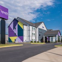 Spark by Hilton Grain Valley Kansas City
