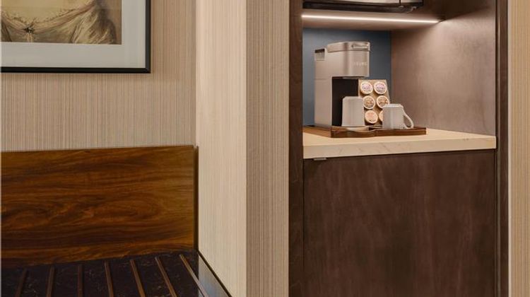 DoubleTree by Hilton North Vancouver Other