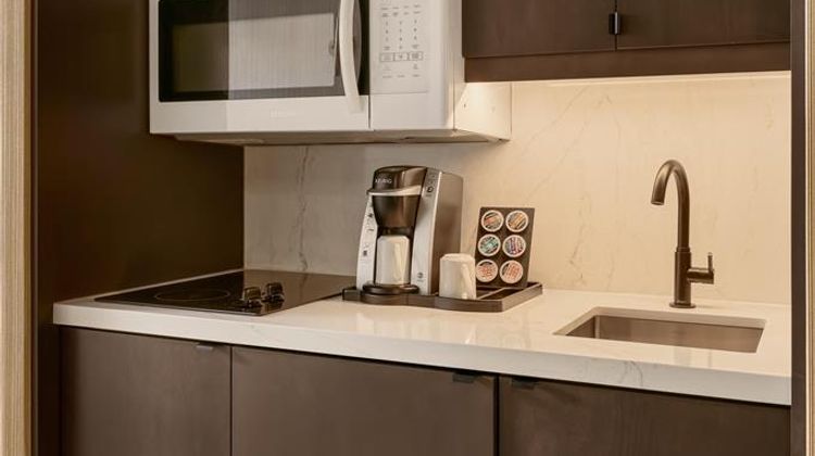DoubleTree by Hilton North Vancouver Other