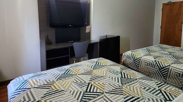 Baymont by Wyndham San Antonio Airport Room