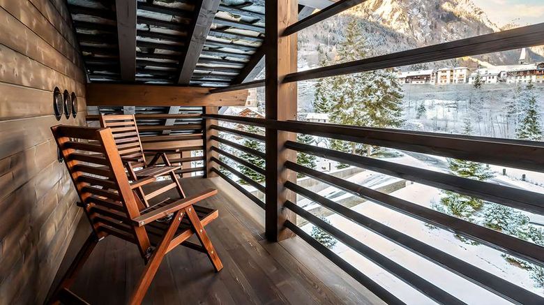 <b>NH Collection Alagna Mirtillo Rosso Suite</b>. Images powered by <a href="https://iceportal.shijigroup.com/" title="IcePortal" target="_blank">IcePortal</a>.