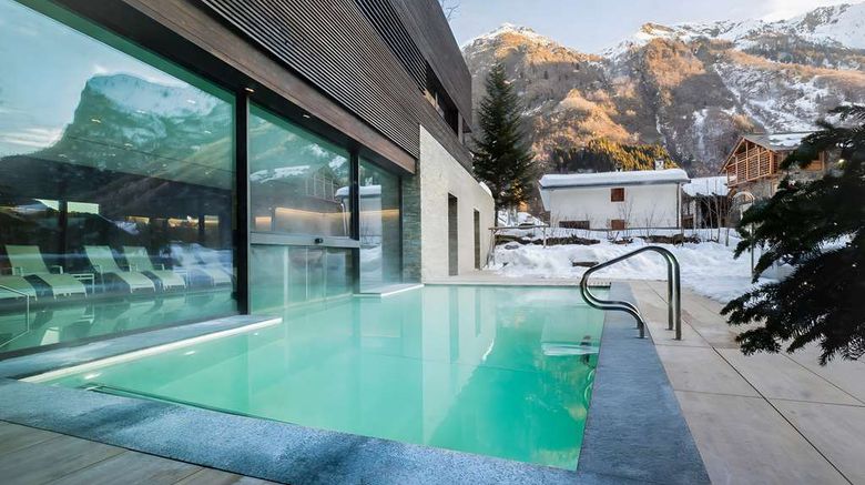 <b>NH Collection Alagna Mirtillo Rosso Pool</b>. Images powered by <a href="https://iceportal.shijigroup.com/" title="IcePortal" target="_blank">IcePortal</a>.