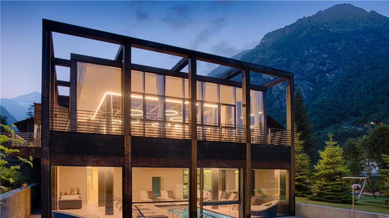 <b>NH Collection Alagna Mirtillo Rosso Pool</b>. Images powered by <a href="https://iceportal.shijigroup.com/" title="IcePortal" target="_blank">IcePortal</a>.