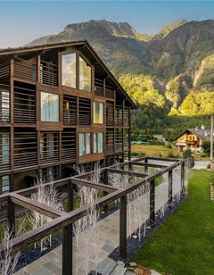 NH Collection Alagna Mirtillo Rosso