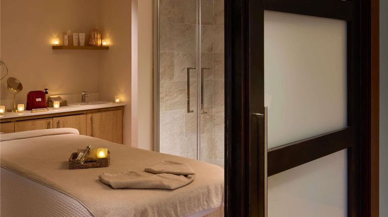 <b>Talaia Hotel and Spa Biarritz Spa</b>. Images powered by <a href="https://iceportal.shijigroup.com/" title="IcePortal" target="_blank">IcePortal</a>.