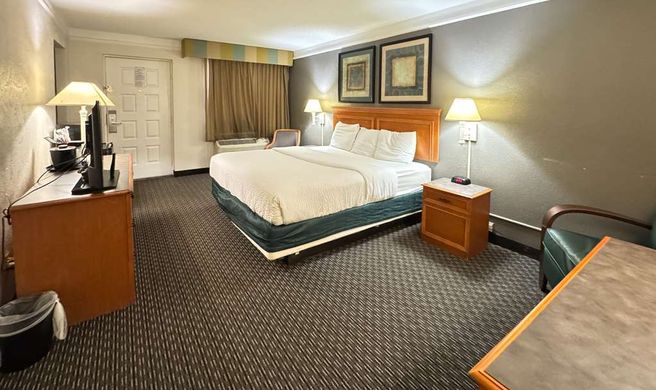 Rodeway Inn College Station Room