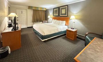 Rodeway Inn College Station