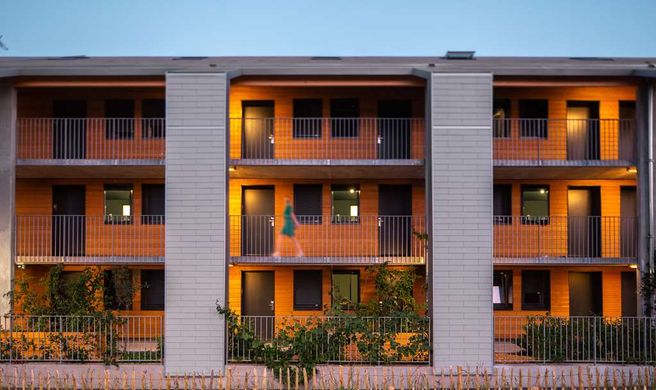 Eklo Bordeaux Exterior
