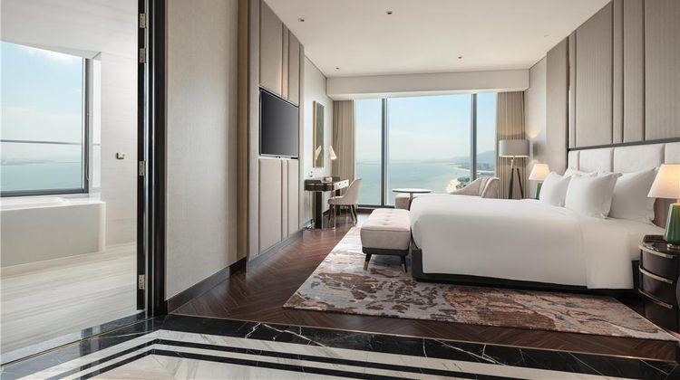 Radisson Blu Hotel, Ha Long Bay Room