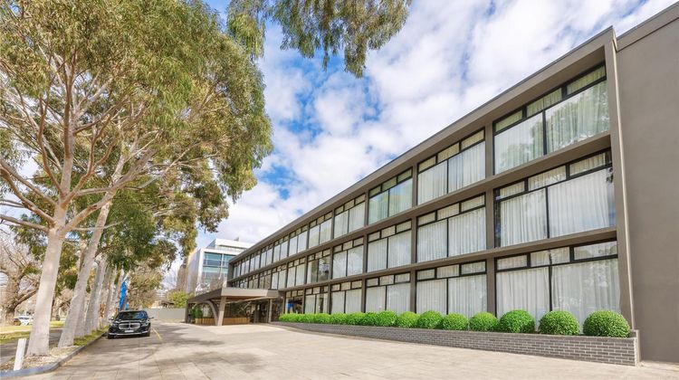 Park Inn by Radisson Melbourne Carlton Exterior