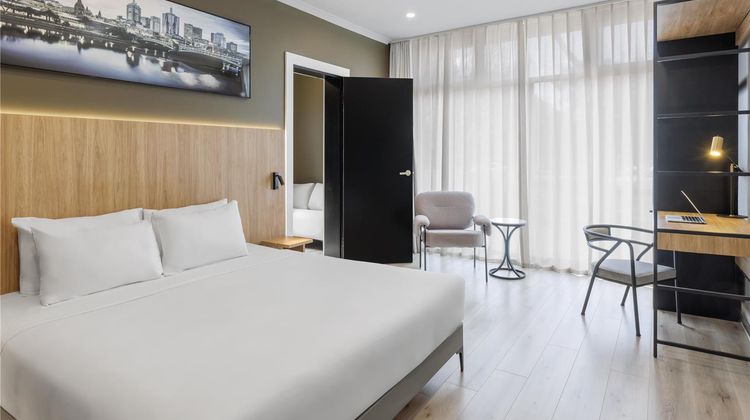 Park Inn by Radisson Melbourne Carlton Room