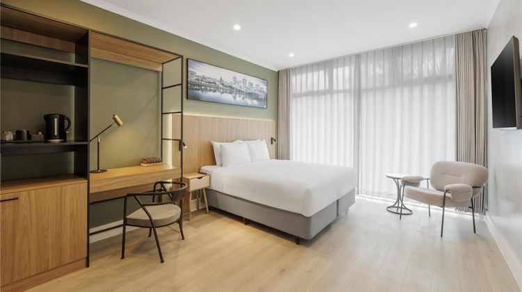 Park Inn by Radisson Melbourne Carlton Room