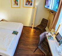 Hotel Hirsch Room