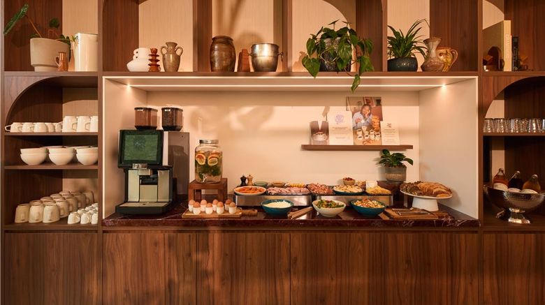 <b>OKKO Hotels Troyes Centre Restaurant</b>. Images powered by <a href="https://iceportal.shijigroup.com/" title="IcePortal" target="_blank">IcePortal</a>.