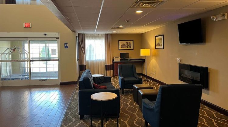 Days Inn & Suites Manheim Lebanon Lobby