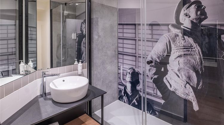 Radisson Hotel Paris Le Bourget Room