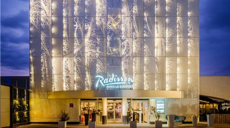 Radisson Hotel Paris Le Bourget Exterior