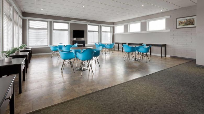 <b>Travelodge by Wyndham Grande Prairie Lobby</b>. Images powered by <a href="https://iceportal.shijigroup.com/" title="IcePortal" target="_blank">IcePortal</a>.