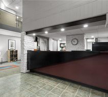 Travelodge by Wyndham Grande Prairie Lobby