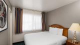 Ramada Bayside Inn & Suites Eureka Suite