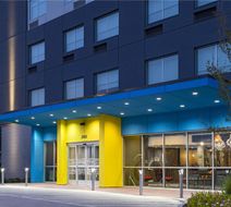 Tru by Hilton Irving DFW Exterior