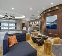 DoubleTree by Hilton Greenville Woodruff Lobby