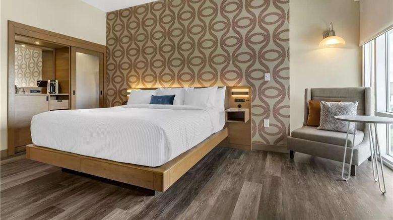 <b>DoubleTree by Hilton Greenville Woodruff Room</b>. Images powered by <a href="https://iceportal.shijigroup.com/" title="IcePortal" target="_blank">IcePortal</a>.