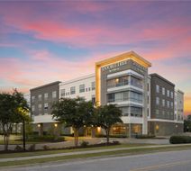DoubleTree by Hilton Greenville Woodruff Exterior