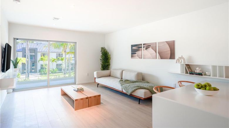 <b>Beach Haus Key Biscayne Room</b>. Images powered by <a href="https://iceportal.shijigroup.com/" title="IcePortal" target="_blank">IcePortal</a>.