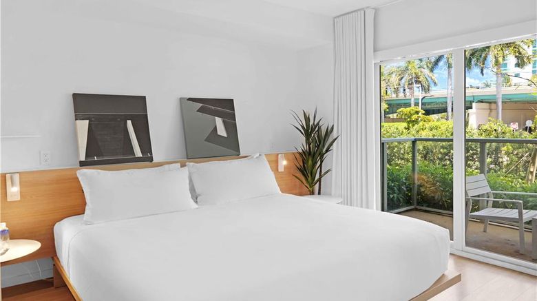 <b>Quarzo Luxury Boutique Hotel Suite</b>. Images powered by <a href="https://iceportal.shijigroup.com/" title="IcePortal" target="_blank">IcePortal</a>.