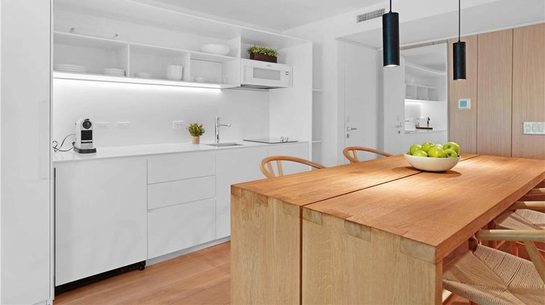 <b>Quarzo Luxury Boutique Hotel Suite</b>. Images powered by <a href="https://iceportal.shijigroup.com/" title="IcePortal" target="_blank">IcePortal</a>.