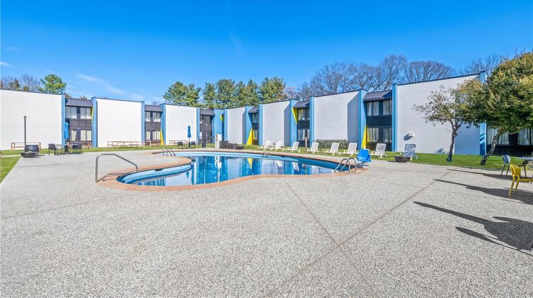 Sonesta Select Hotels Statesville Pool