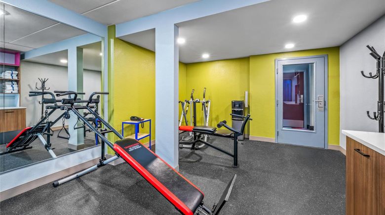 <b>Sonesta Select Hotels Statesville Health</b>. Images powered by <a href="https://iceportal.shijigroup.com/" title="IcePortal" target="_blank">IcePortal</a>.