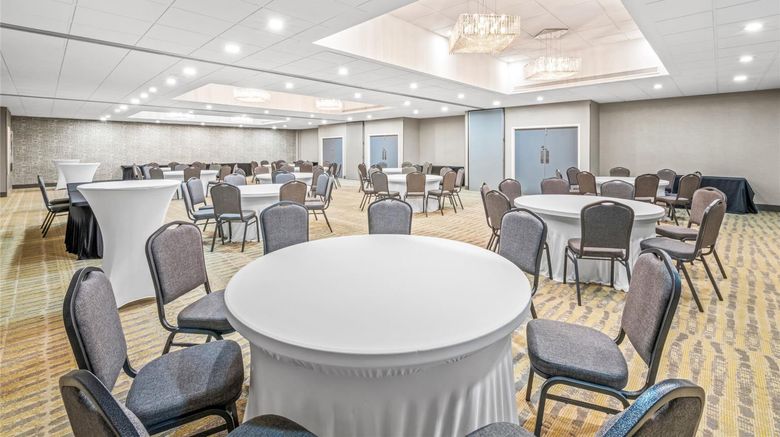<b>Sonesta Select Hotels Statesville Ballroom</b>. Images powered by <a href="https://iceportal.shijigroup.com/" title="IcePortal" target="_blank">IcePortal</a>.